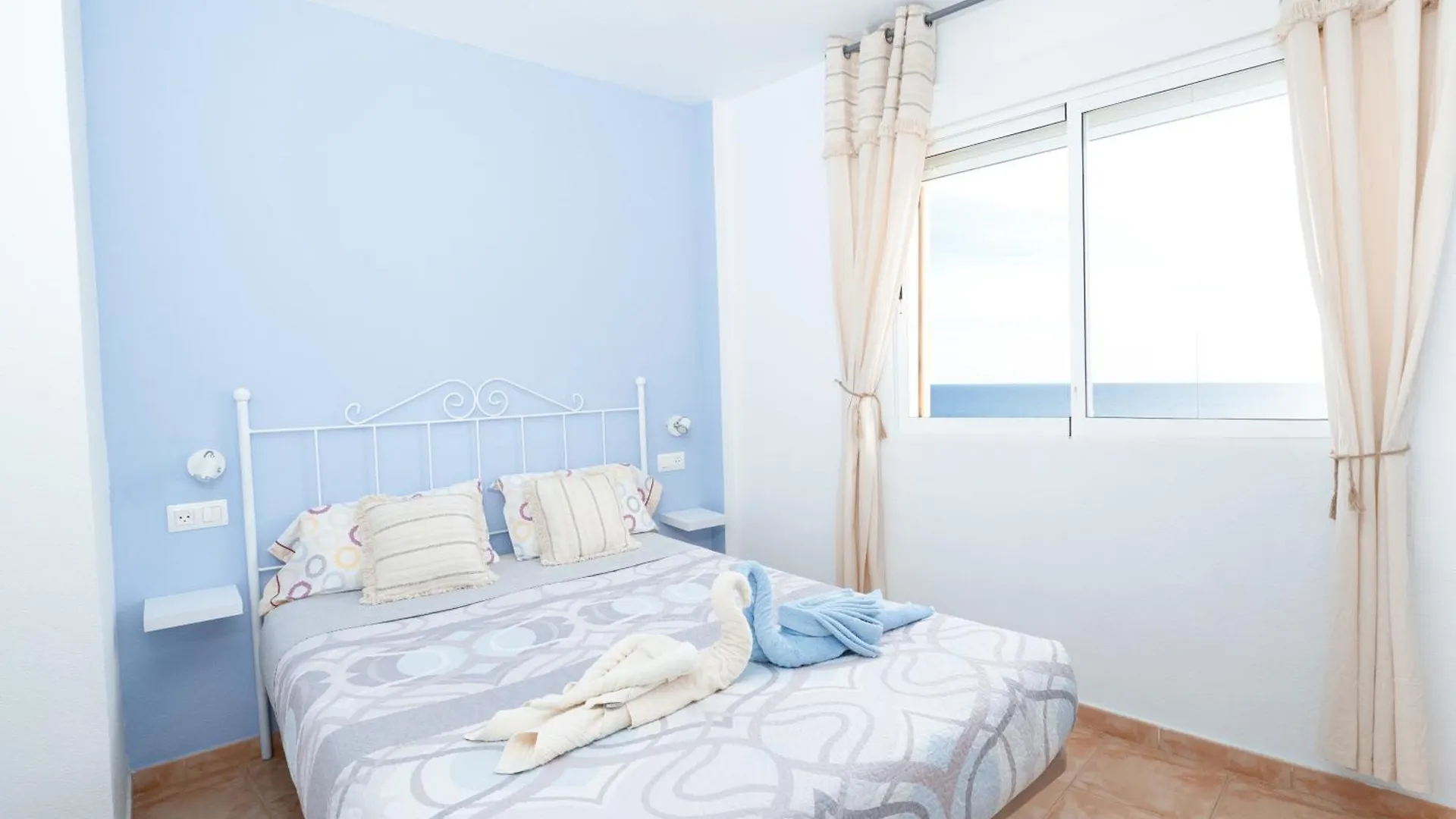 Apartamentos El Calon Playa Cuevas del Almanzora 0*,  Spain